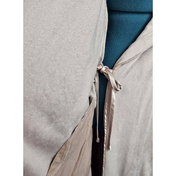 Skims velvet robe Nwt - Picture 8 of 11